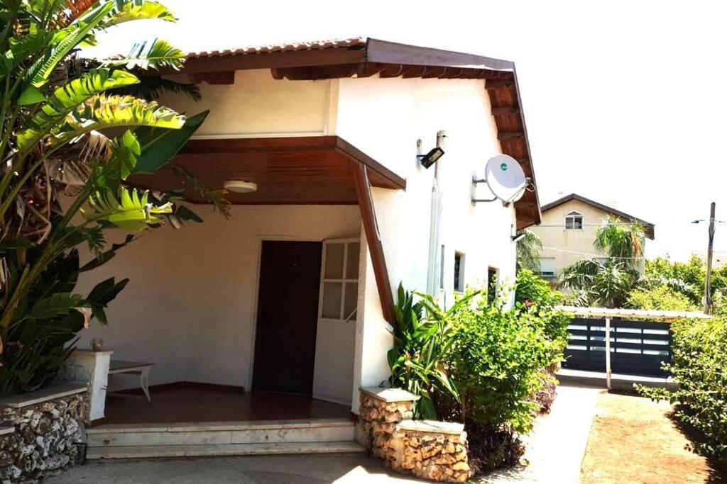 דירת אירוח כפרי בלב קריית שמונה Apartment Exterior photo